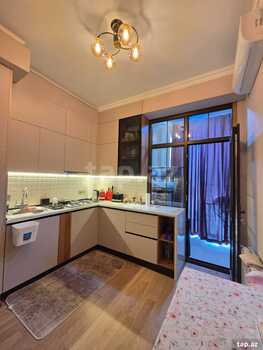 1-otaqlı yeni tikili, 28 May m., 42.14 m²