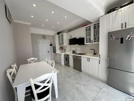 3-otaqlı yeni tikili, Həzi Aslanov m., 115 m²
