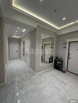3-otaqlı yeni tikili, Həzi Aslanov m., 115 m²
