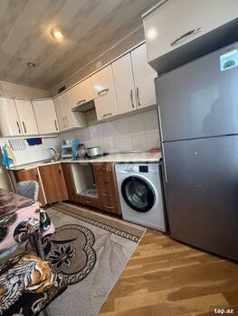 3-otaqlı mənzil, Cəmşid Naxçıvanski küç., 80 m²
