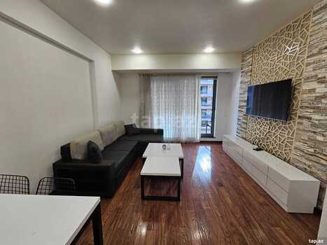 2-otaqlı yeni tikili kirayə verilir, Neftçilər pr., 80 m²