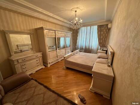 3-otaqlı yeni tikili kirayə verilir, Ə.Salamzadə küç., 130 m²