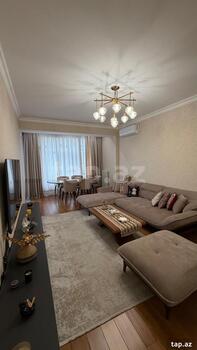 3-otaqlı yeni tikili kirayə verilir, Sergey Senyuşkin küç., 128 m²