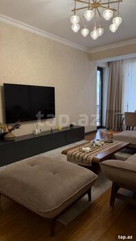 3-otaqlı yeni tikili kirayə verilir, Sergey Senyuşkin küç., 128 m²