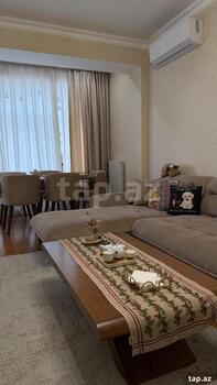 3-otaqlı yeni tikili kirayə verilir, Sergey Senyuşkin küç., 128 m²