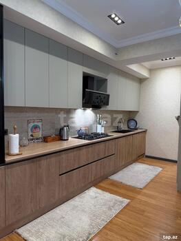 3-otaqlı yeni tikili kirayə verilir, Sergey Senyuşkin küç., 128 m²