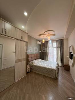 2-otaqlı yeni tikili kirayə verilir, Elmlər Akademiyası m., 75 m²
