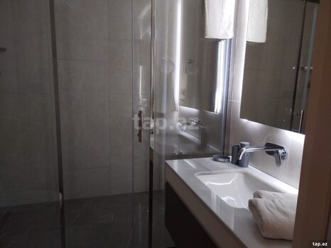 3-otaqlı yeni tikili kirayə verilir, Sea Breeze, 160 m²