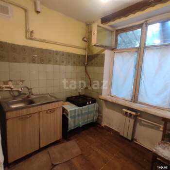 1-otaqlı mənzil kirayə verilir, Yəhya Hüseynov küç. 44, 35 m²