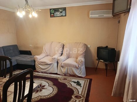 Həyət evi kirayə verilir, Qara Qarayev m.