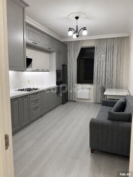 4-otaqlı yeni tikili, Sumqayıt ş., 176 m²