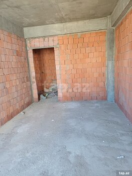 2-otaqlı yeni tikili, Qurtuluş küç. 93, 83 m²