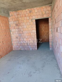 2-otaqlı yeni tikili, Qurtuluş küç. 93, 83 m²