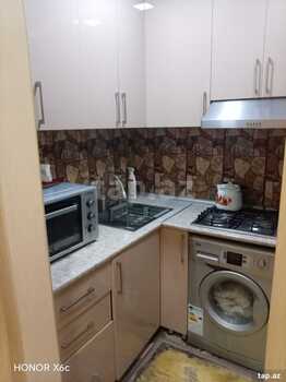 2-otaqlı yeni tikili, Qurtuluş küç. 93, 42 m²