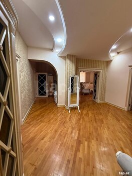3-otaqlı yeni tikili kirayə verilir, Cəfər Xəndan küç., 158 m²