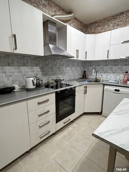 3-otaqlı yeni tikili, Qurban Xəlilov küç., 110 m²