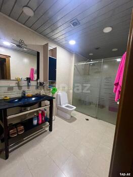 3-otaqlı yeni tikili, Əhmədli qəs., 125 m²