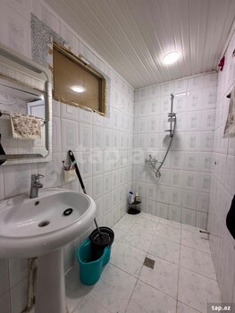 3-otaqlı mənzil, Ə.Şixlinski küç., 80 m²