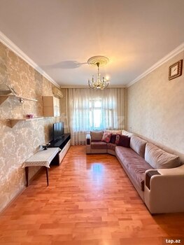 3-otaqlı mənzil, Ə.Şixlinski küç., 80 m²