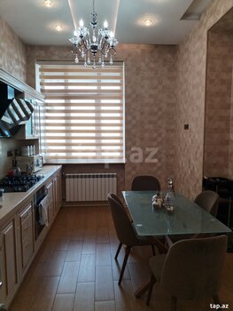2-otaqlı yeni tikili, Moskva pr. 8, 93 m²