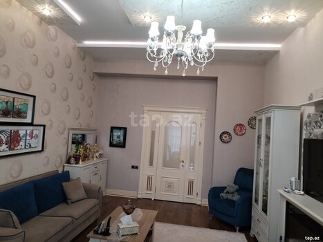 2-otaqlı yeni tikili, Moskva pr. 8, 93 m²