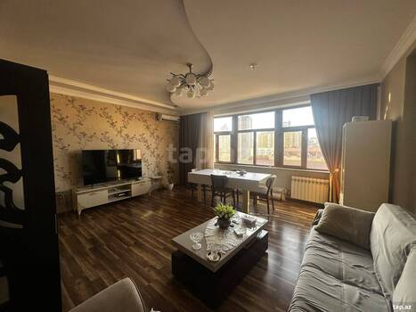 3-otaqlı yeni tikili, Süleyman Vəzirov küç., 137 m²
