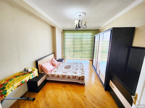 3-otaqlı yeni tikili kirayə verilir, Ə.Əliyev küç., 130 m²