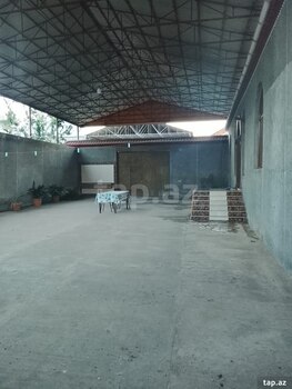 Həyət evi, Şəmkir r.