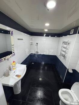 2-otaqlı yeni tikili kirayə verilir, Qara Qarayev m., 70 m²