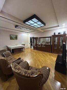 3-otaqlı yeni tikili, Sənan Kərimov küç., 123 m²