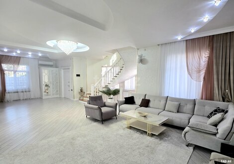 Villa, Novxanı qəs.