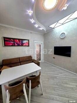 Villa, Novxanı qəs.
