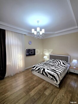 Villa, Novxanı qəs.