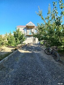 Həyət evi, Qala qəs.