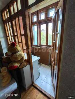 3-otaqlı mənzil, Q.Qarayev m., 80 m²