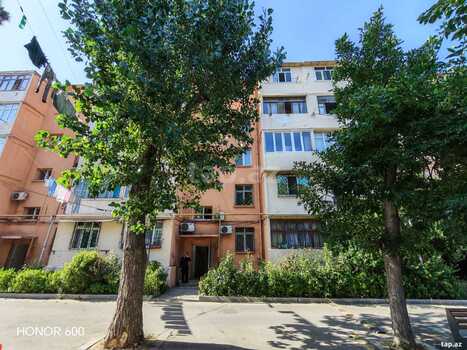 3-otaqlı mənzil, Q.Qarayev m., 80 m²