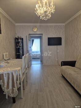 3-otaqlı mənzil, M.Hüseyn küç., 50 m²