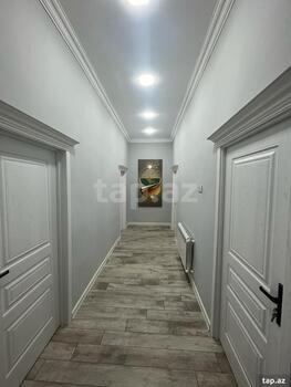 4-otaqlı mənzil, Zivər bəy Əhmədbəyov küç., 125 m²
