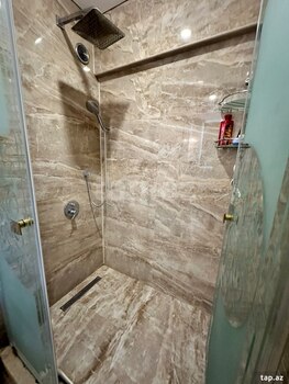 3-otaqlı yeni tikili, Qurban Xəlilov küç. 2, 90 m²