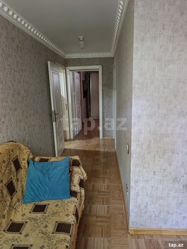 Villa, Azadlıq m.