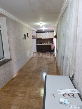 Villa, Azadlıq m.