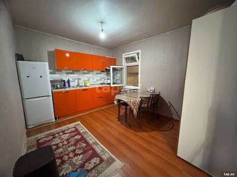 4-otaqlı mənzil, Keşlə qəs., 142 m²