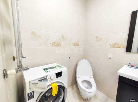 2-otaqlı yeni tikili kirayə verilir, Rüstəm Rüstəmov küç., 75 m²