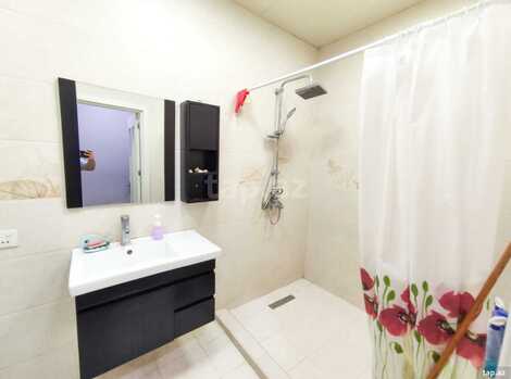 2-otaqlı yeni tikili kirayə verilir, Rüstəm Rüstəmov küç., 75 m²