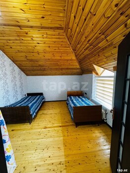 Həyət evi, Xəzər bağları