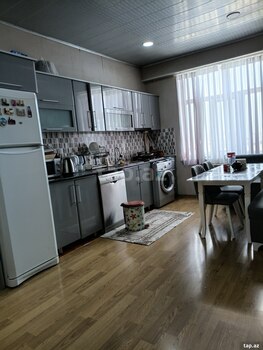4-otaqlı yeni tikili, Babək pr., 110 m²