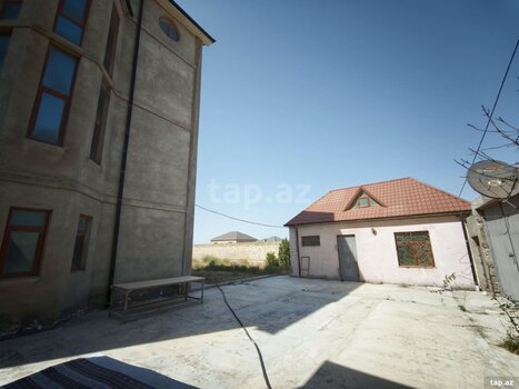 Həyət evi, Atyalı qəs.