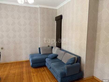 3-otaqlı mənzil, Hənifə Ələsgərova küç., 70 m²