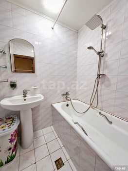 3-otaqlı mənzil, Sarayevo küç., 80 m²