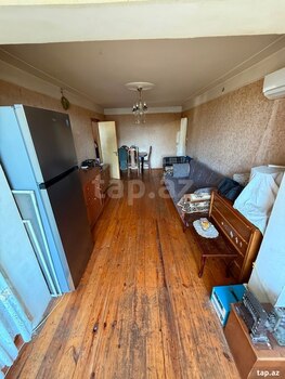 2-otaqlı mənzil, B. Çobanzadə küç., 50 m²